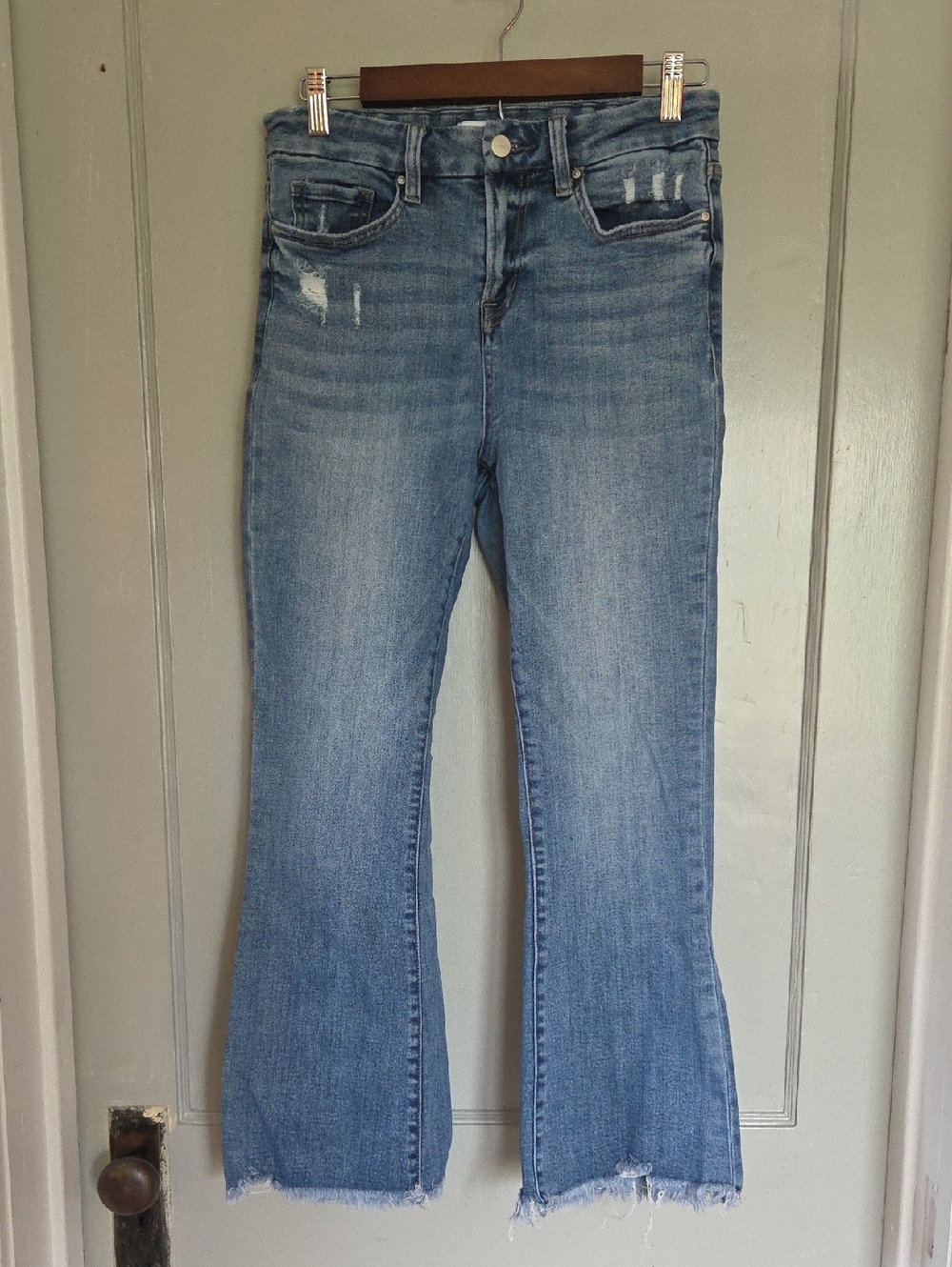 Mica Los Angeles Light Blue Distressed Crop Flare Jeans Size 28